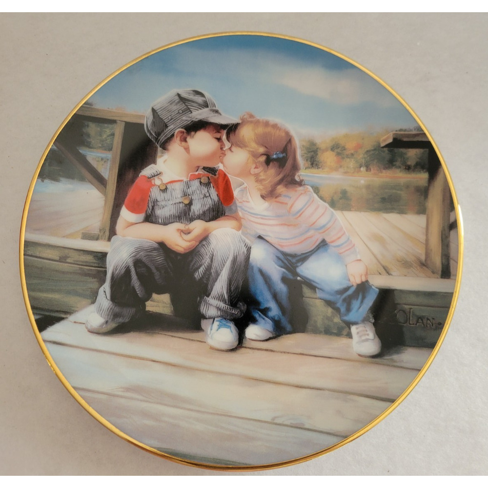 Vtg 1992 Pemberton & Oakes First Kiss by Donald Zolan Plate w/ COA & Box #0868C